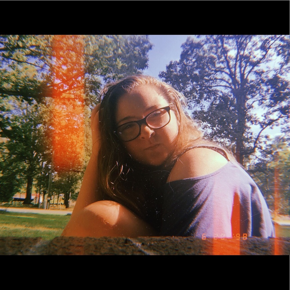 Meet your Posher, Cierra